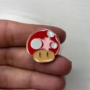 🍄 Mushroom Enamel Pin